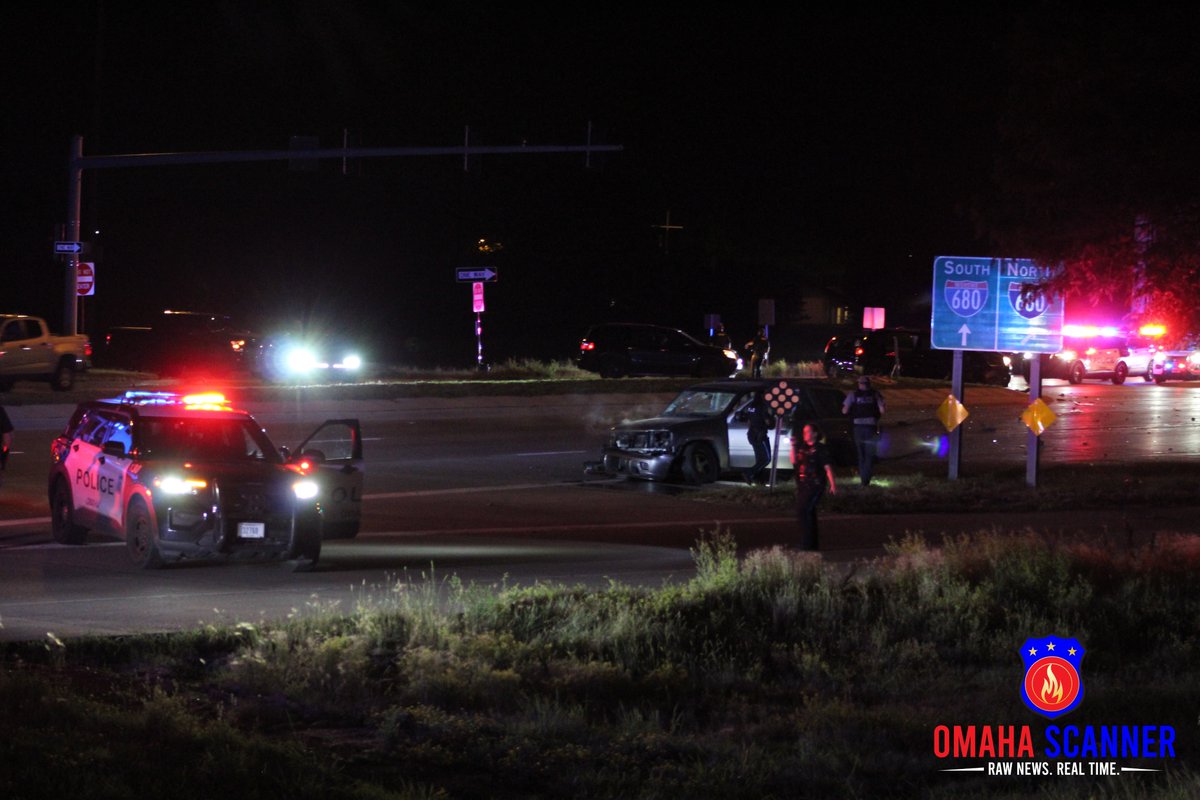 .@OmahaPolice officers take at least two parties into custody near I-680 and West Maple Rd. after a reckless vehicle traveling at high-speeds crashes into multiple other vehicles around 1:45 a.m.  The vehicle was first spotted driving recklessly in the Northeast Precinct