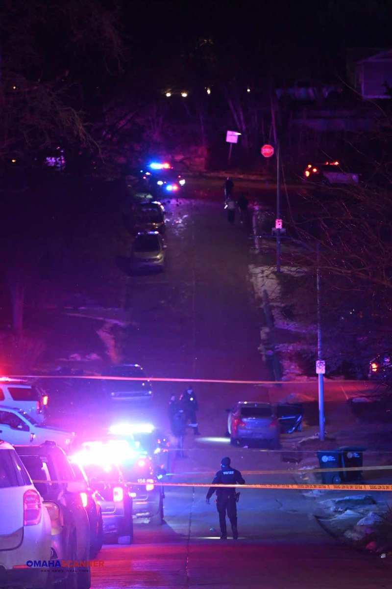 OmahaPolice are investigating after three people were shot near 61st and Bedford Ave. One person was transported with extremely critical injuries (CPR in Progress) while two others were transported with critical injuries