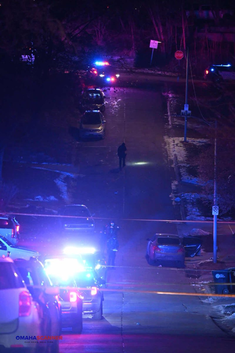OmahaPolice are investigating after three people were shot near 61st and Bedford Ave. One person was transported with extremely critical injuries (CPR in Progress) while two others were transported with critical injuries